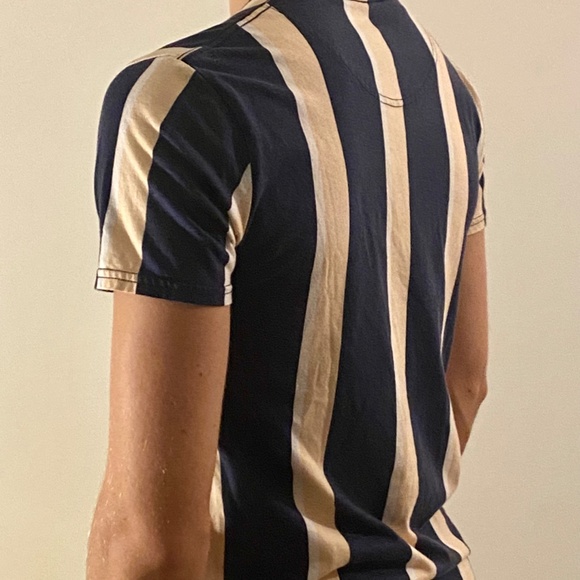 HOLLISTER Striped Tee SZ S - Picture 2 of 3